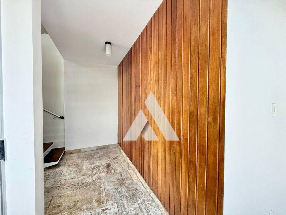 Casa, 3 quartos, 233 m² - Foto 9