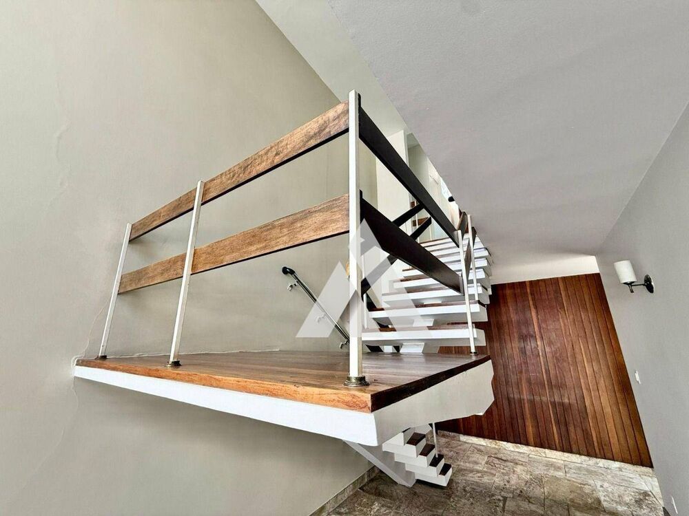 Casa, 3 quartos, 233 m² - Foto 6