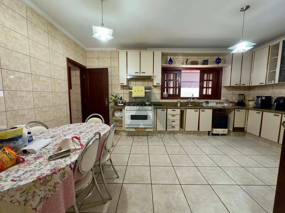 Casa, 4 quartos, 284 m² - Foto 8