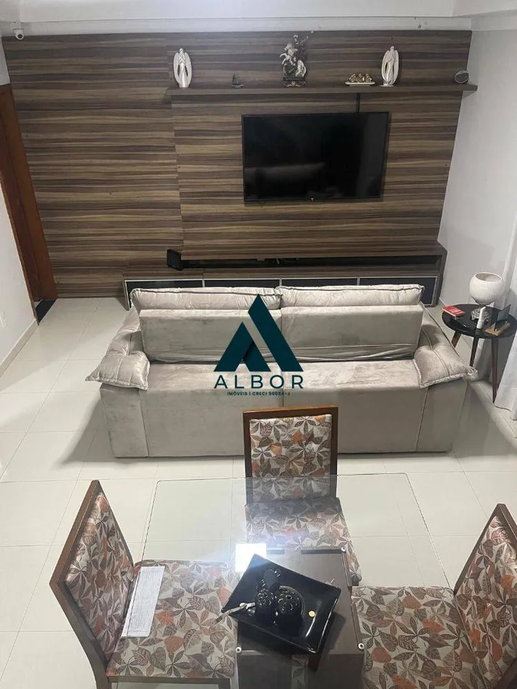 Casa, 3 quartos, 155 m² - Foto 1