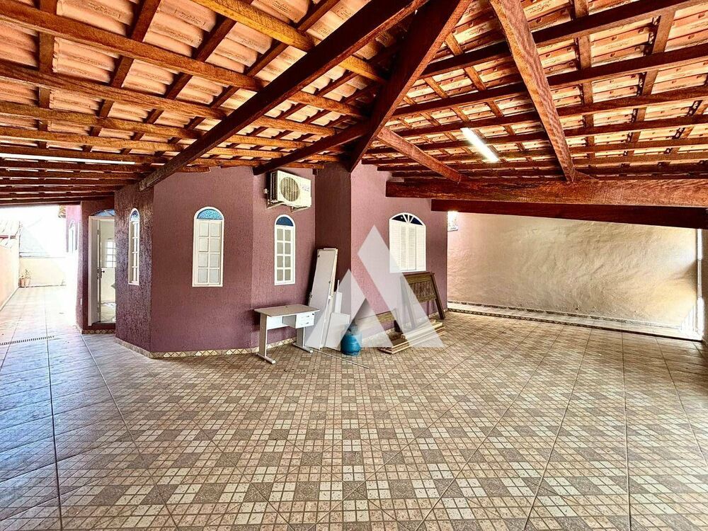Casa à venda com 3 quartos, 215m² - Foto 21