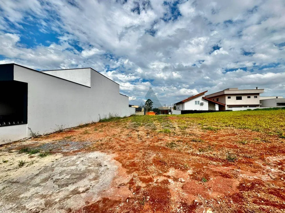 Loteamento e Condomínio, 329 m² - Foto 1