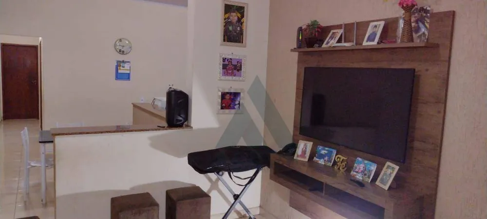 Casa, 2 quartos, 120 m² - Foto 1