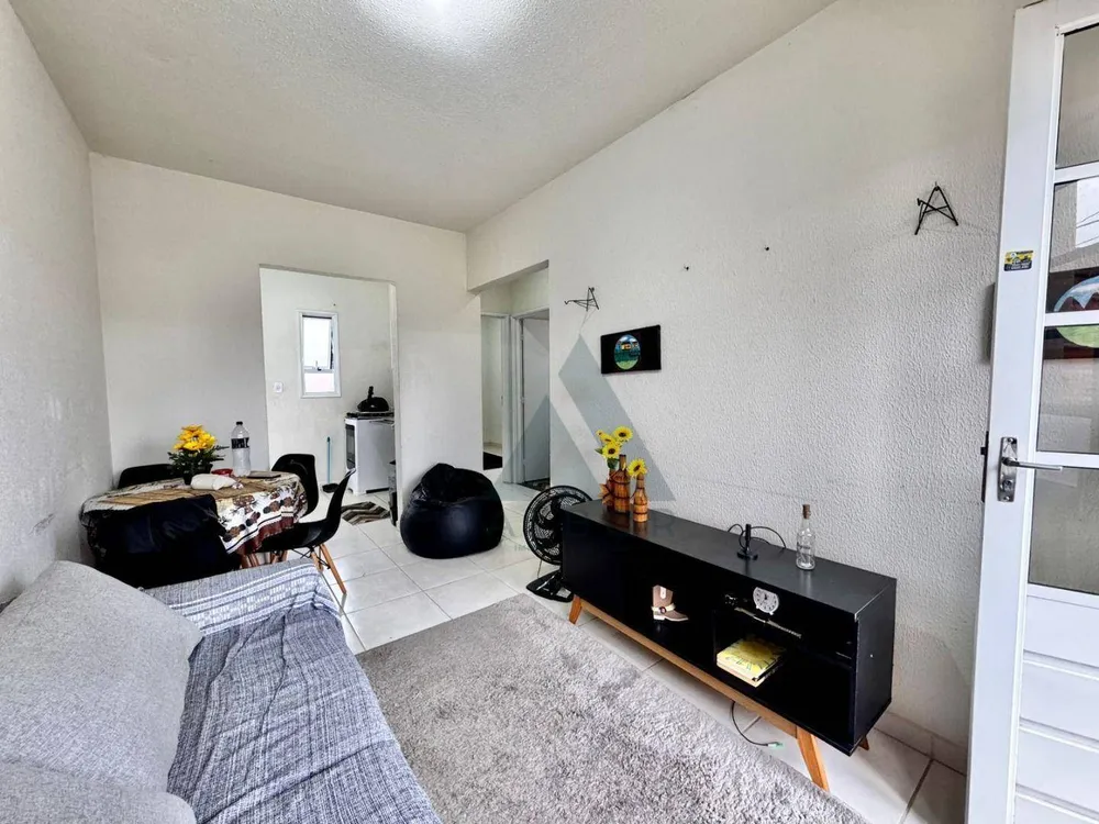 Casa, 2 quartos, 45 m² - Foto 1
