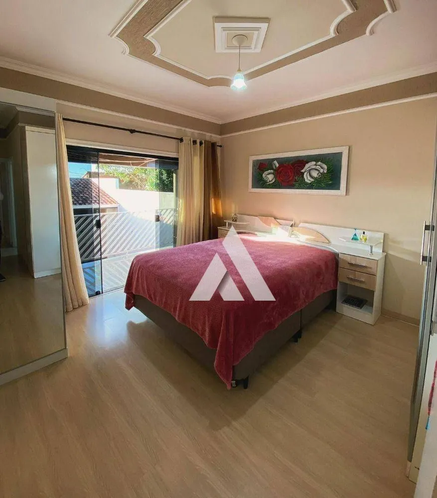 Casa, 4 quartos, 210 m² - Foto 4