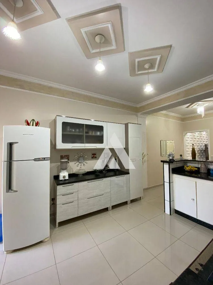 Casa, 4 quartos, 210 m² - Foto 16