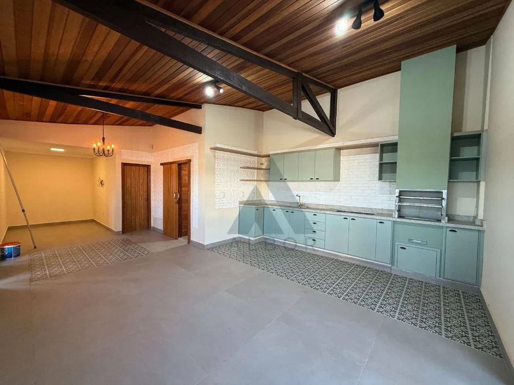 Chácara, 3 quartos, 1056 m² - Foto 13
