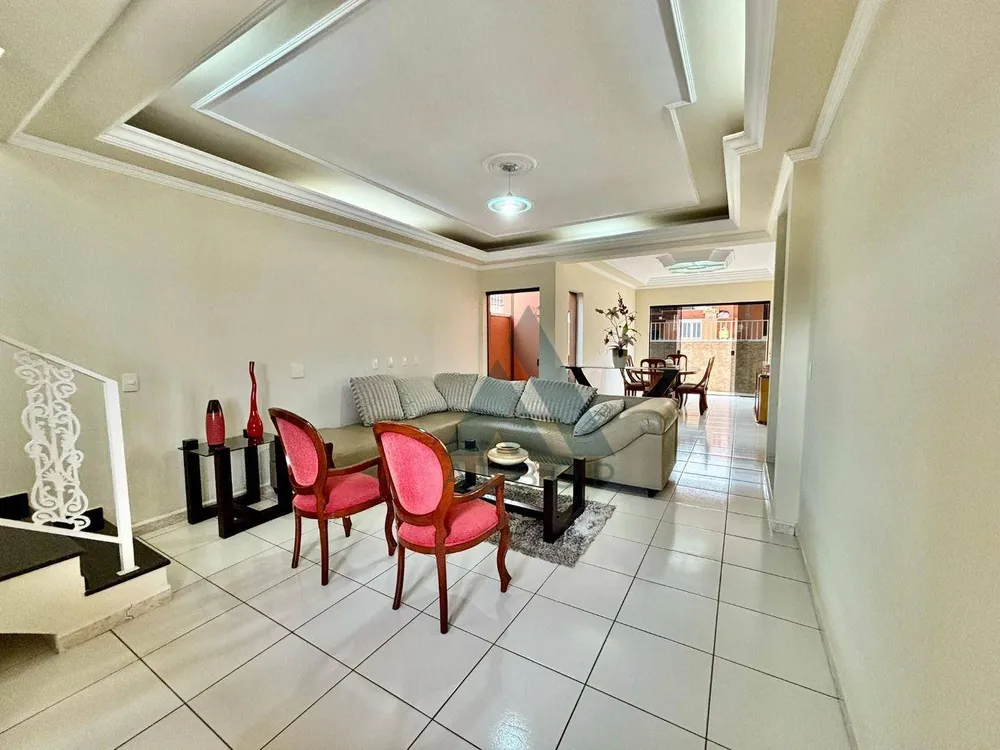 Sobrado, 4 quartos, 276 m² - Foto 1