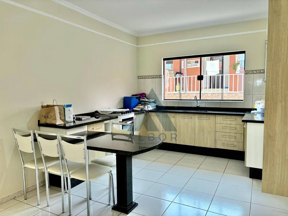 Sobrado, 4 quartos, 276 m² - Foto 5