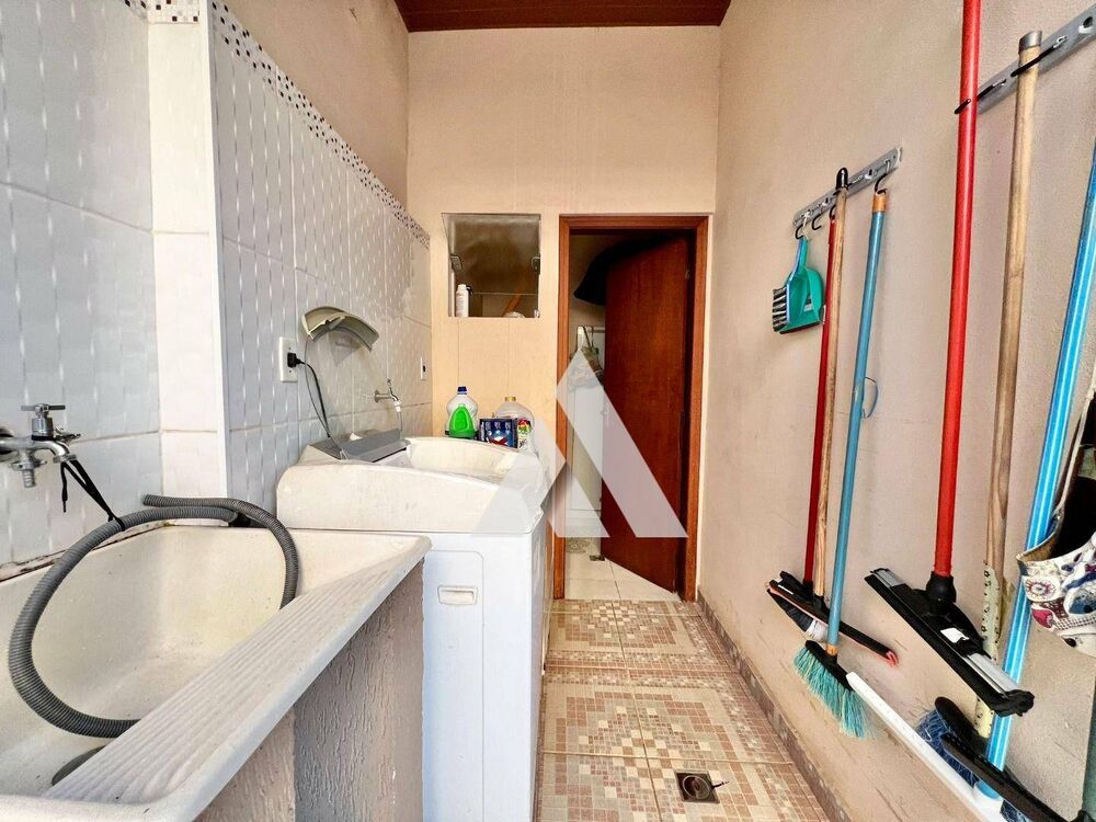 Casa, 3 quartos, 263 m² - Foto 19