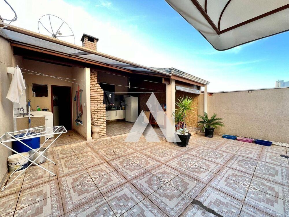 Casa, 3 quartos, 263 m² - Foto 13