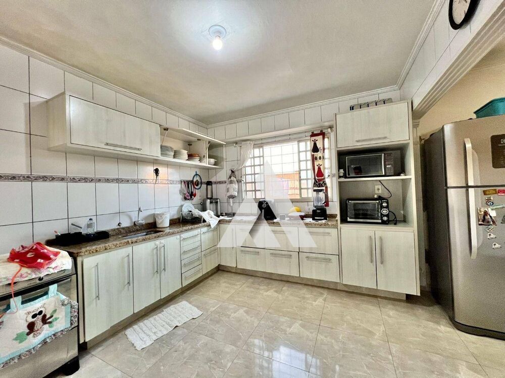 Casa, 3 quartos, 263 m² - Foto 12