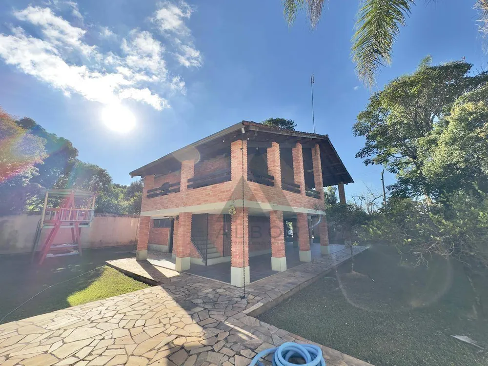 Chácara, 4 quartos, 1200 m² - Foto 1