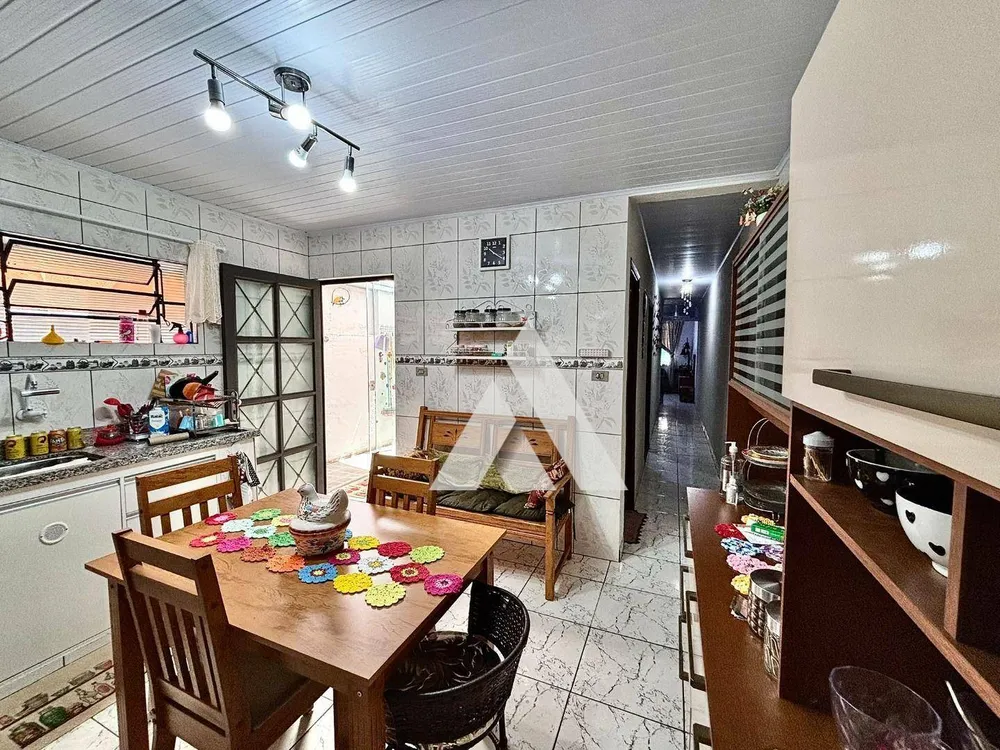 Casa, 3 quartos, 110 m² - Foto 1