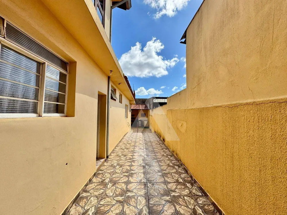 Casa, 3 quartos, 244 m² - Foto 19