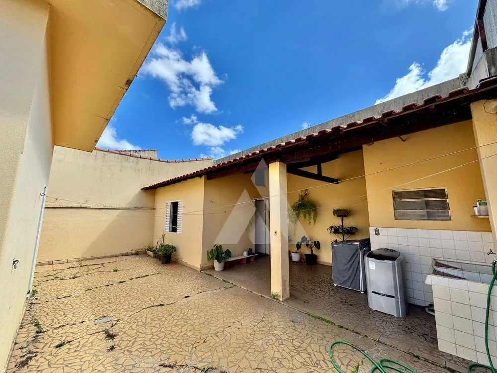 Casa, 3 quartos, 244 m² - Foto 20