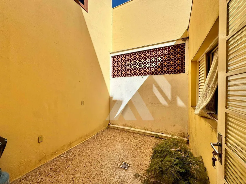 Casa, 3 quartos, 244 m² - Foto 15