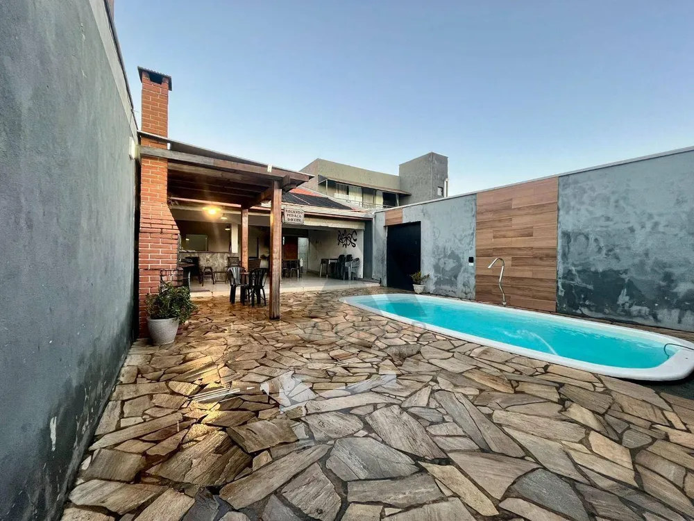 Casa, 2 quartos, 70 m² - Foto 2