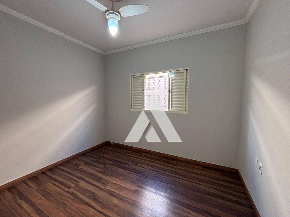 Casa, 3 quartos, 120 m² - Foto 2