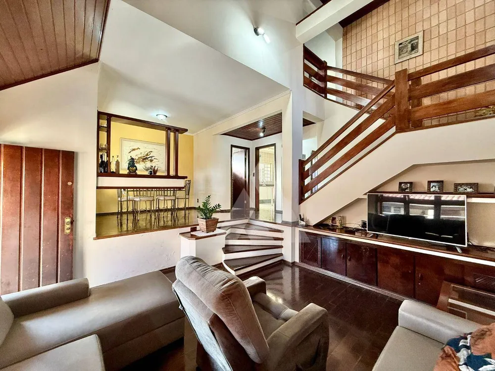Casa, 4 quartos, 319 m² - Foto 5
