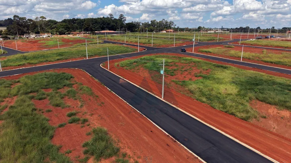 Loteamento e Condomínio, 150 m² - Foto 1