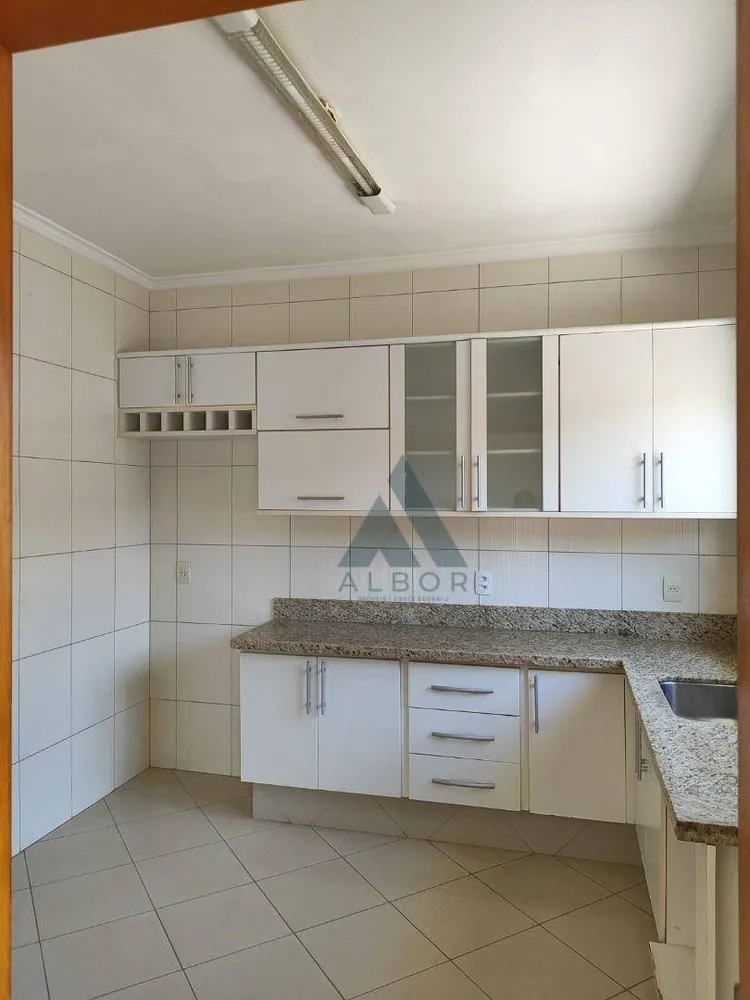 Casa, 3 quartos, 236 m² - Foto 8