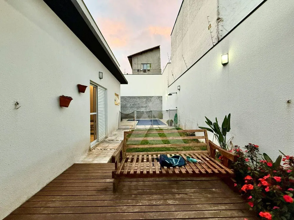 Casa, 3 quartos, 240 m² - Foto 8