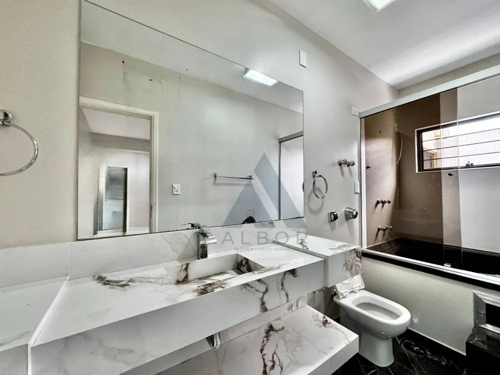 Casa, 4 quartos, 289 m² - Foto 9