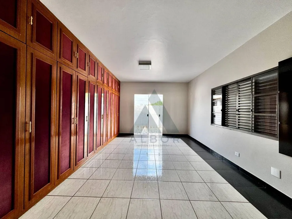 Casa, 4 quartos, 289 m² - Foto 12