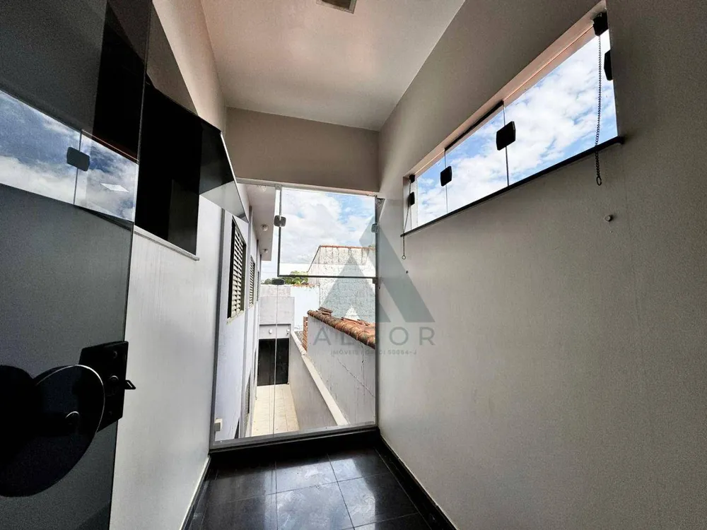 Casa, 4 quartos, 289 m² - Foto 10