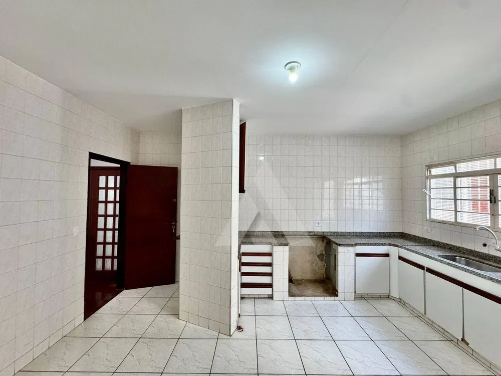 Casa, 2 quartos, 166 m² - Foto 4