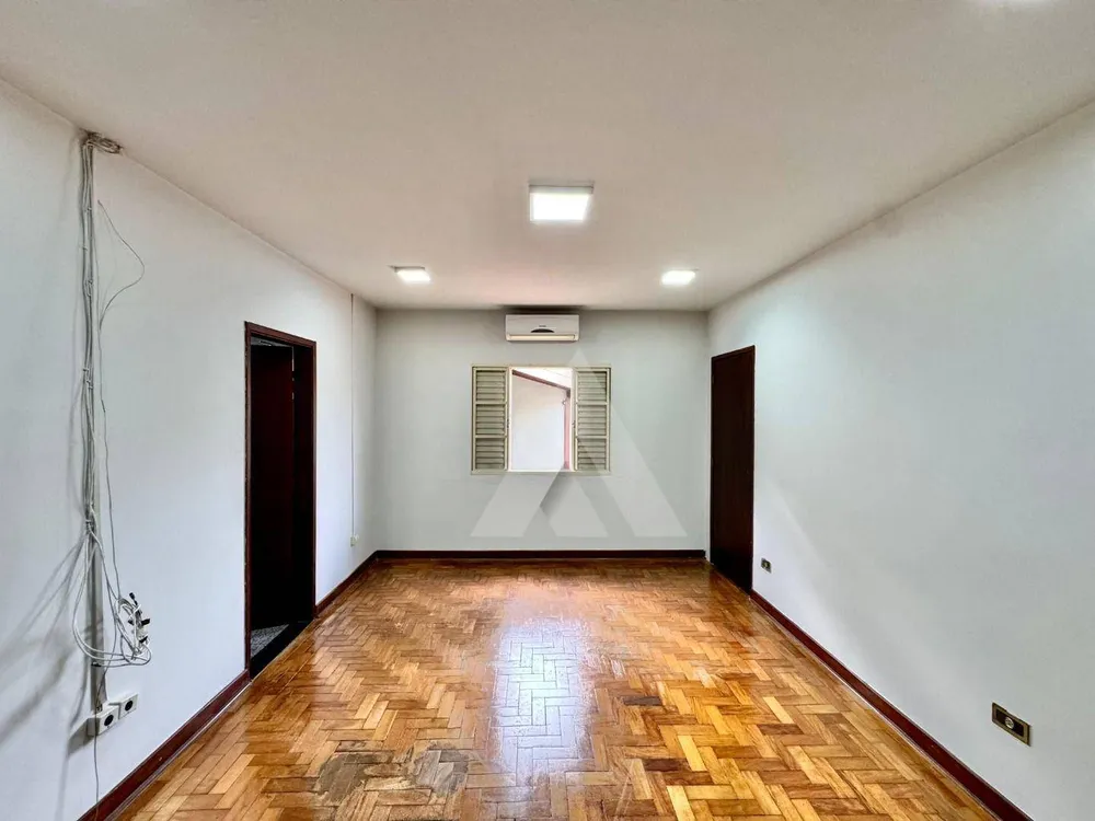 Casa, 3 quartos, 198 m² - Foto 4