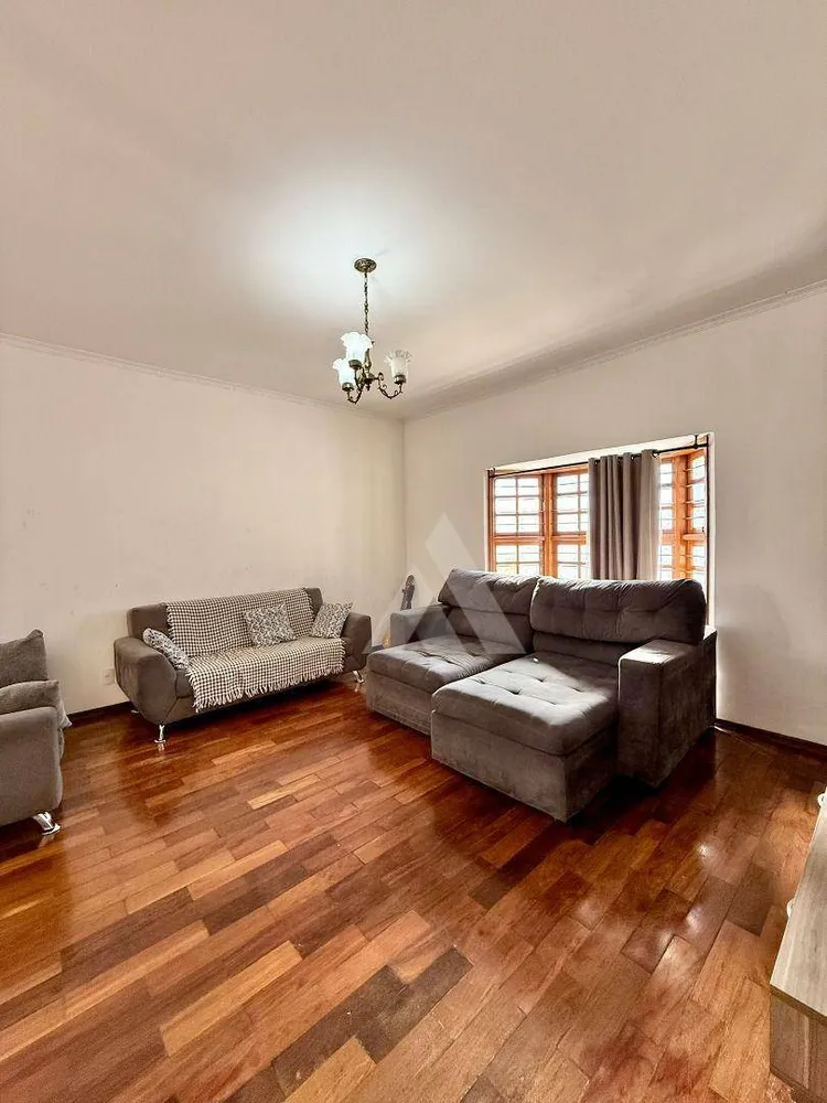 Casa, 3 quartos, 360 m² - Foto 3
