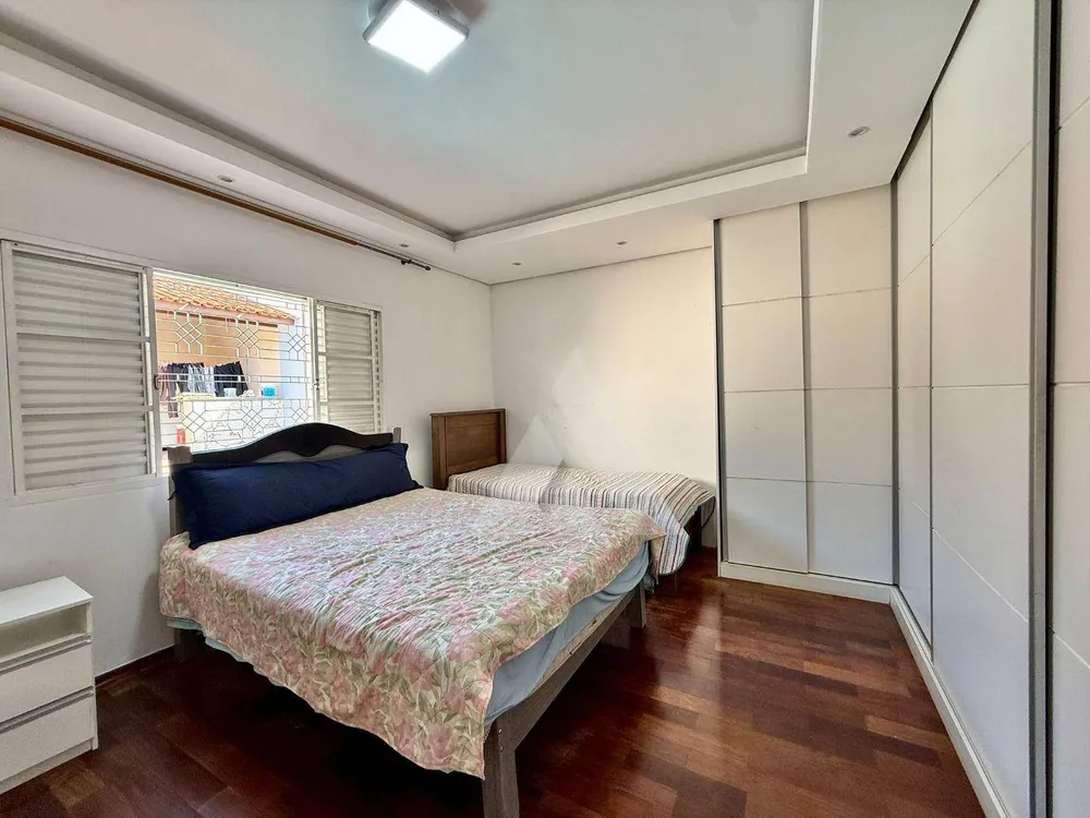 Casa, 3 quartos, 360 m² - Foto 12
