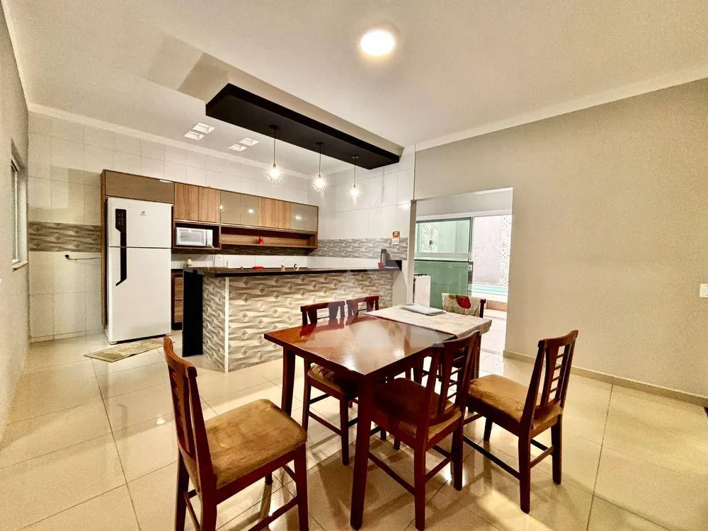 Casa, 3 quartos, 200 m² - Foto 5