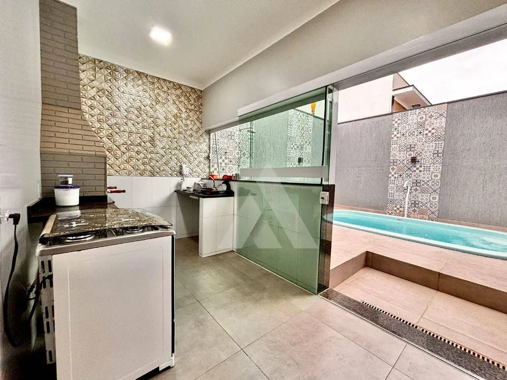 Casa, 3 quartos, 200 m² - Foto 9