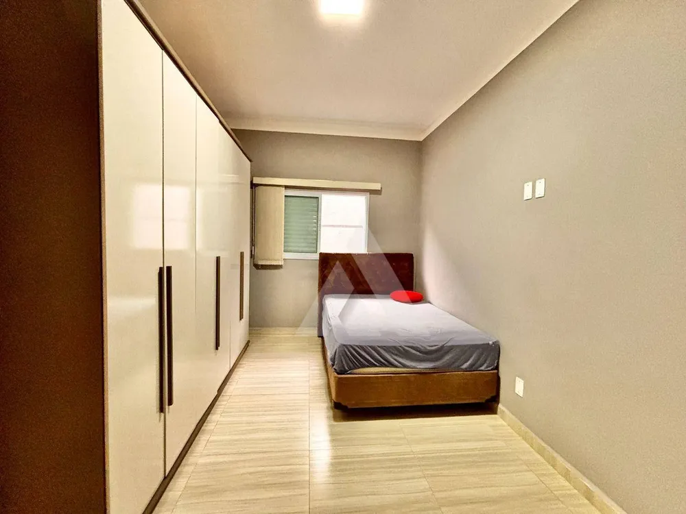 Casa, 3 quartos, 200 m² - Foto 14