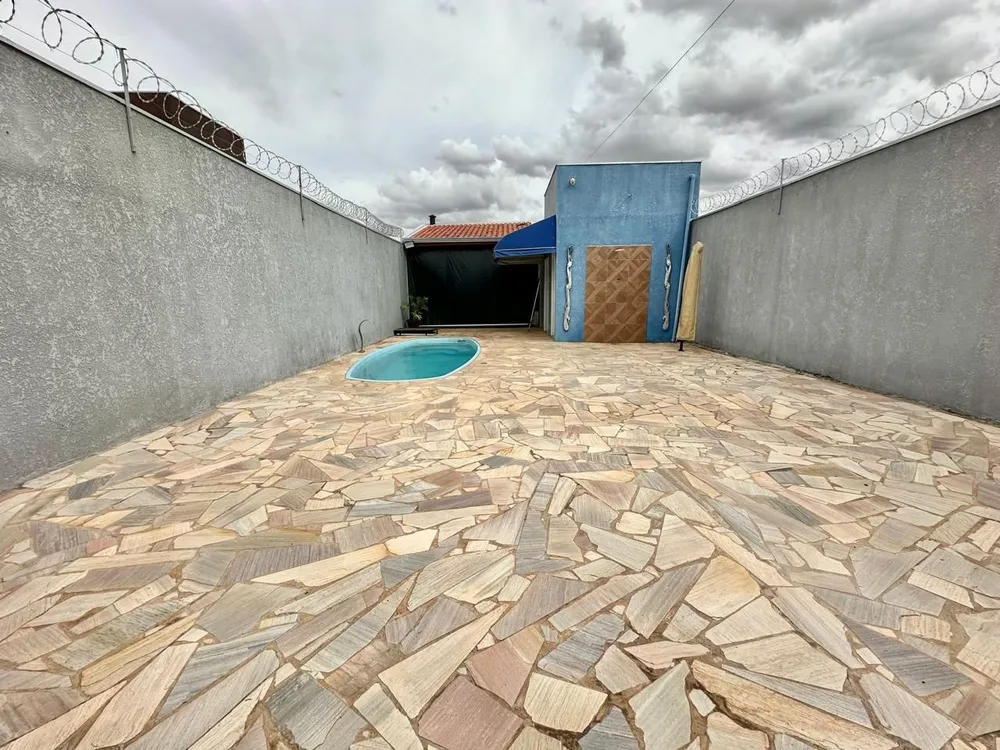 Casa, 1 quarto, 63 m² - Foto 1