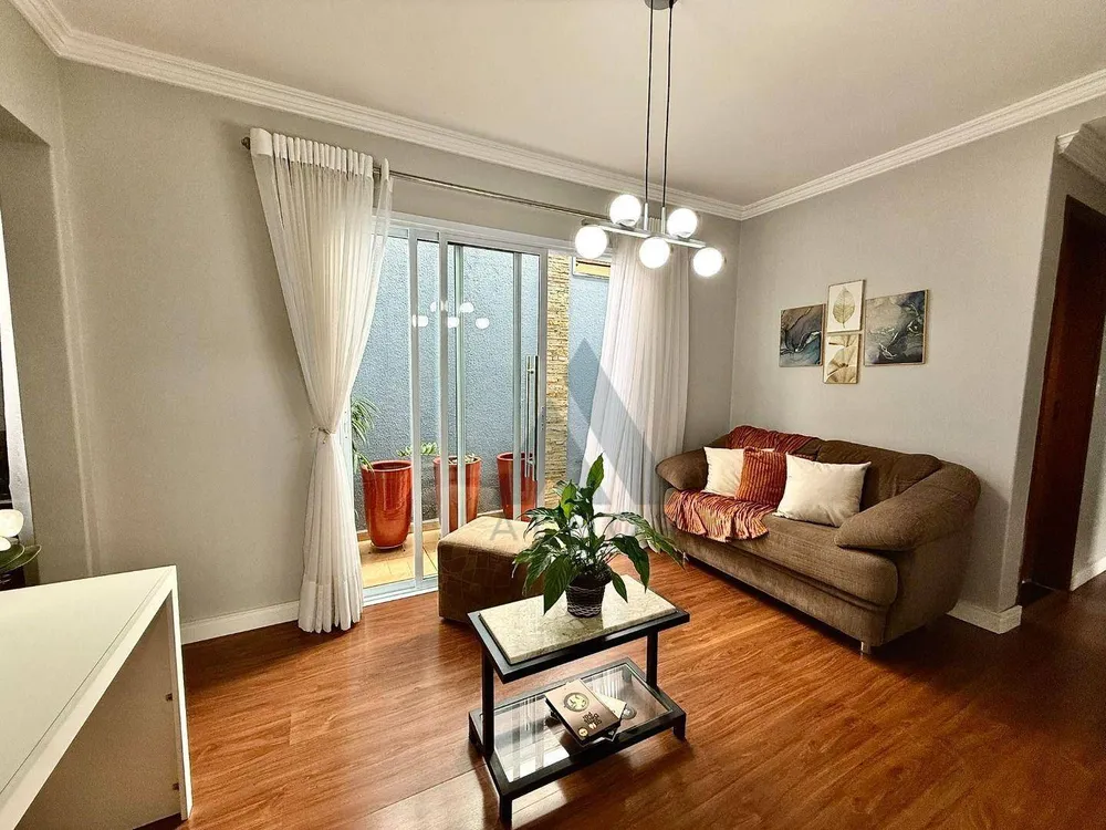 Casa, 3 quartos, 160 m² - Foto 1