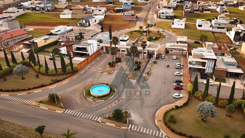 Loteamento e Condomínio, 360 m² - Foto 1