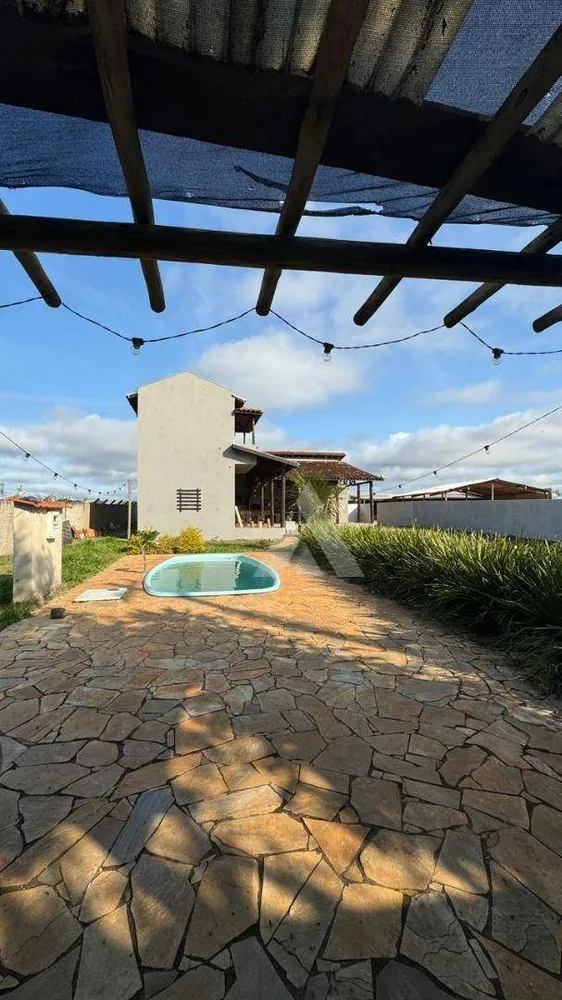 Chácara, 3 quartos, 708 m² - Foto 1