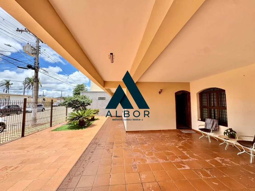 Casa, 6 quartos, 403 m² - Foto 3