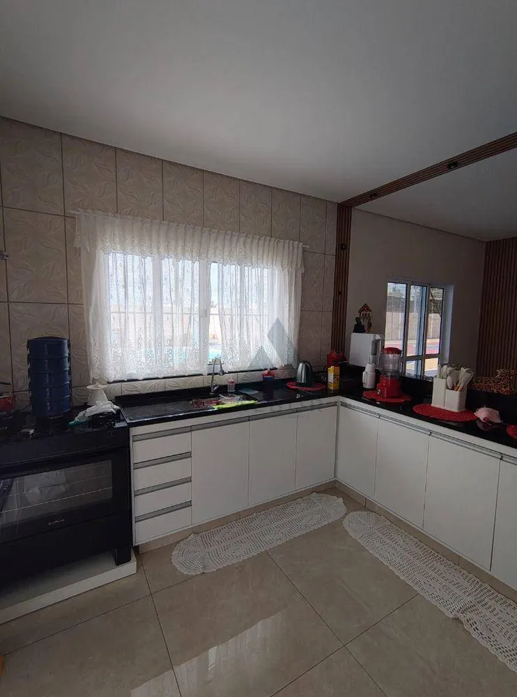 Chácara, 3 quartos, 750 m² - Foto 5