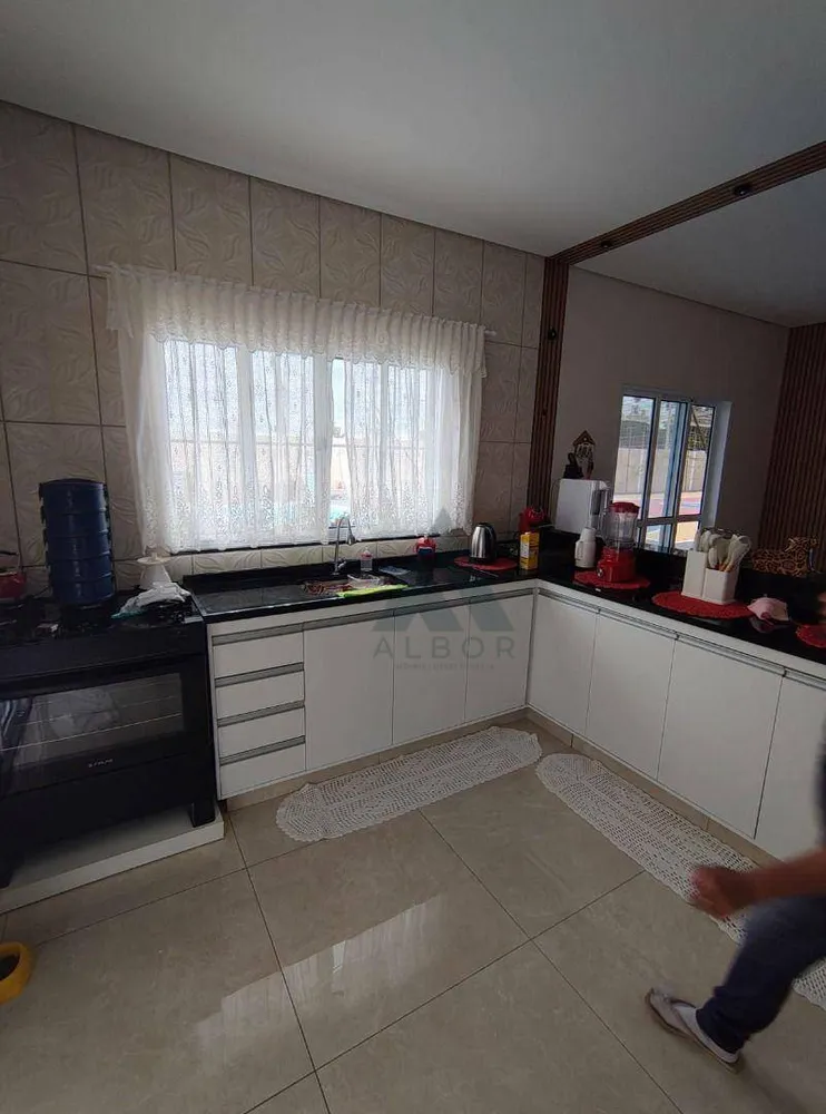 Chácara, 3 quartos, 750 m² - Foto 8