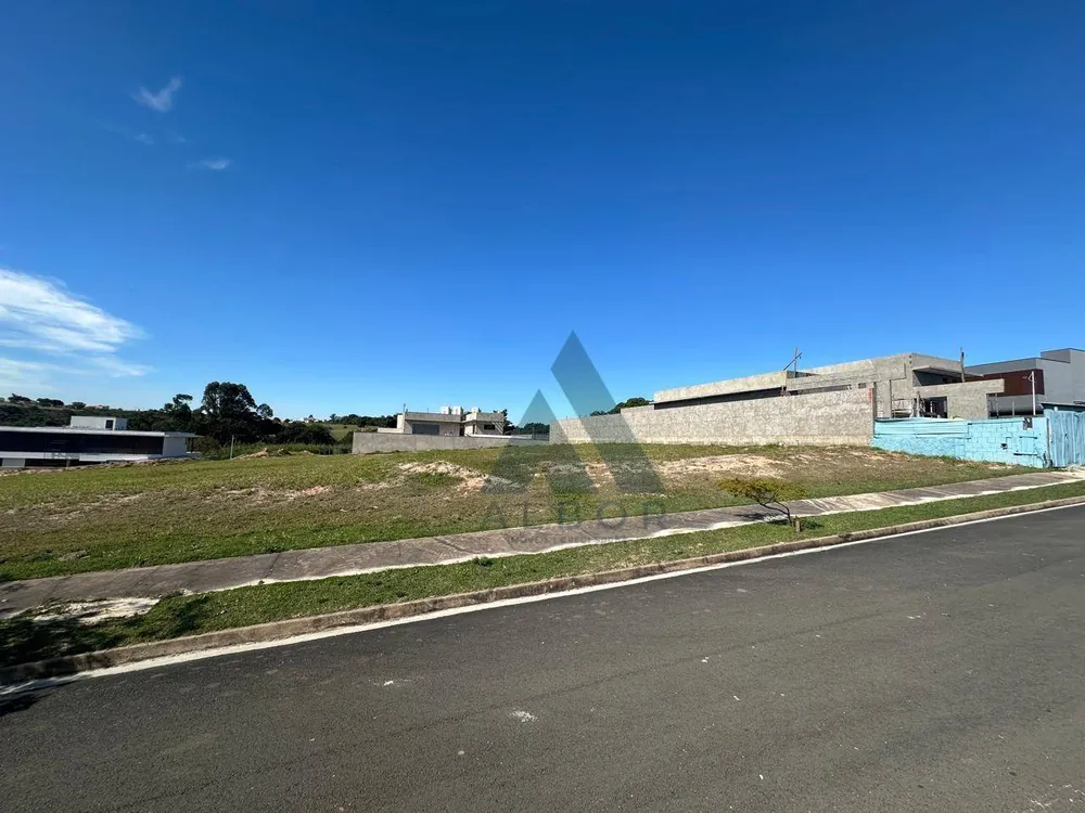 Loteamento e Condomínio, 1279 m² - Foto 1