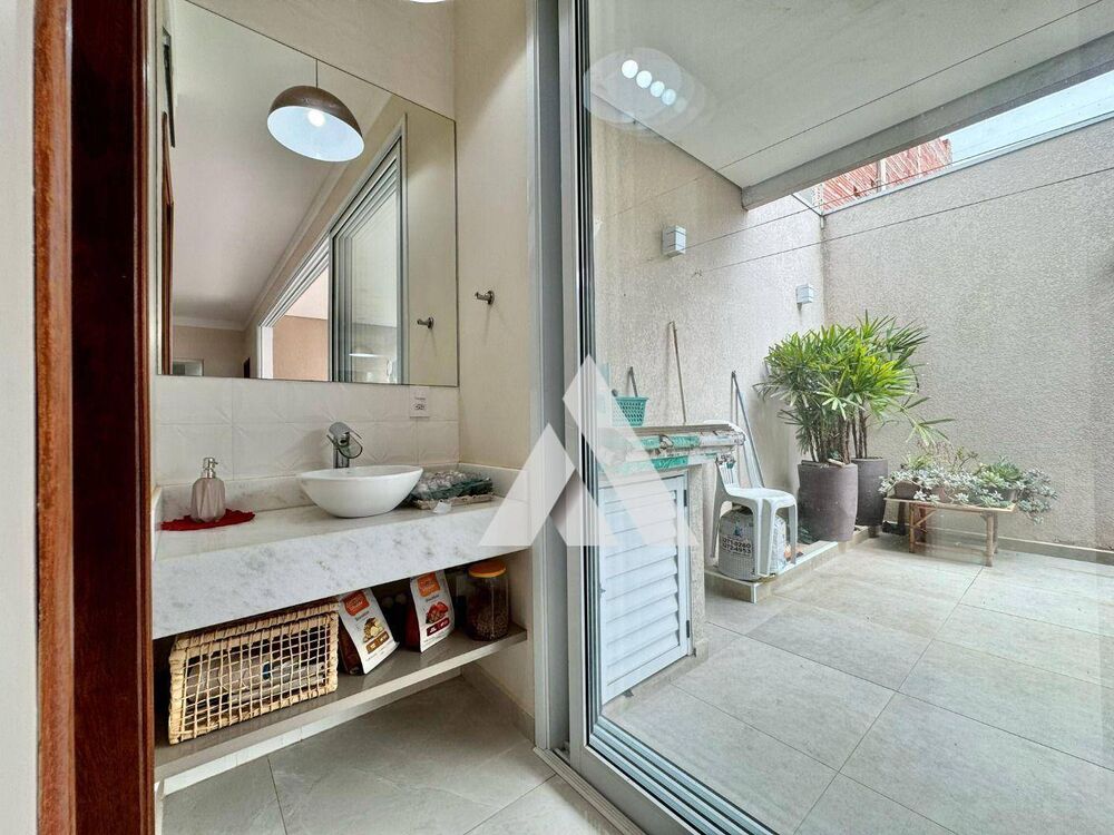 Casa, 3 quartos, 264 m² - Foto 34