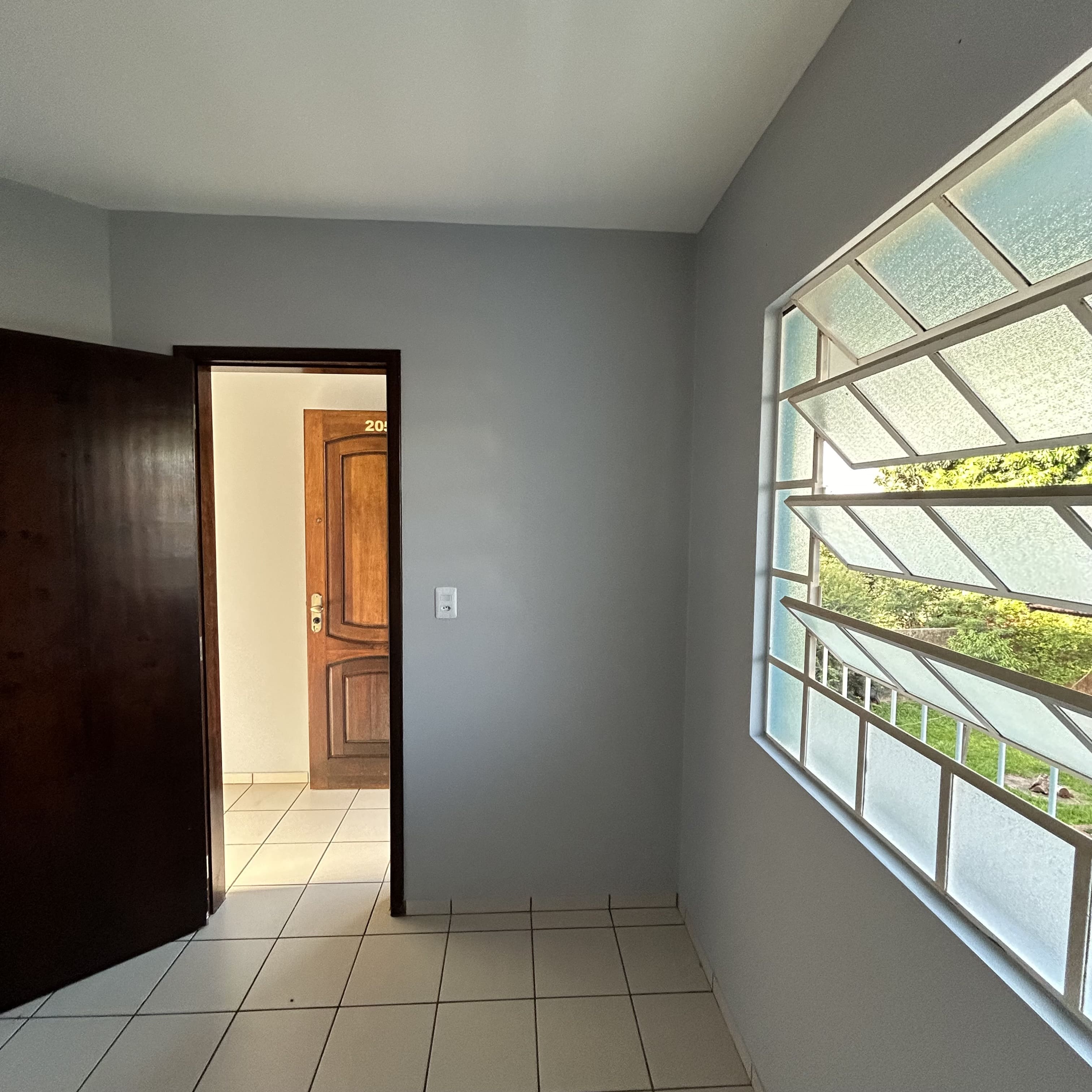 Apartamento para alugar com 1 quarto, 40m² - Foto 11