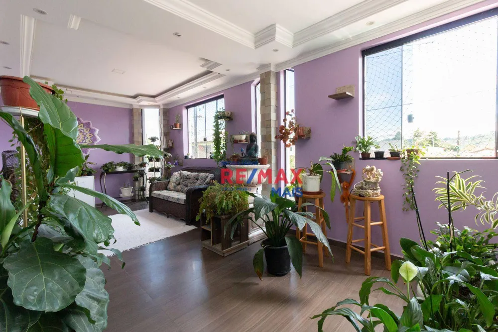 Sobrado, 5 quartos, 250 m² - Foto 1