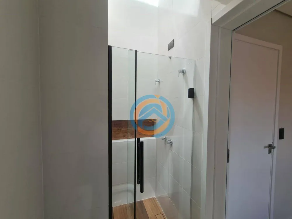 Sobrado, 3 quartos, 237 m² - Foto 1