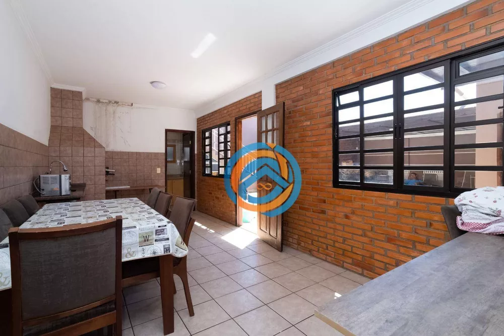 Casa, 4 quartos, 300 m² - Foto 6